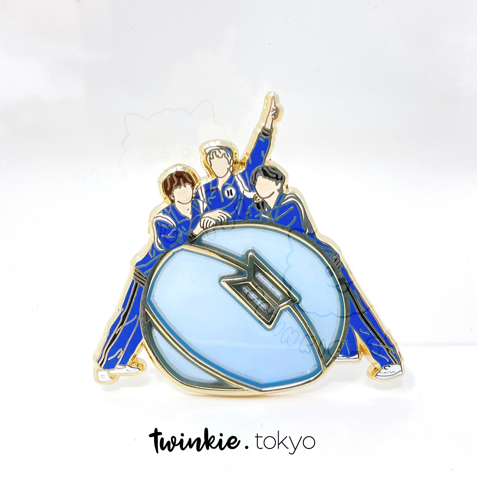 TwinkieTokyo-Photofolio-Blue.png
