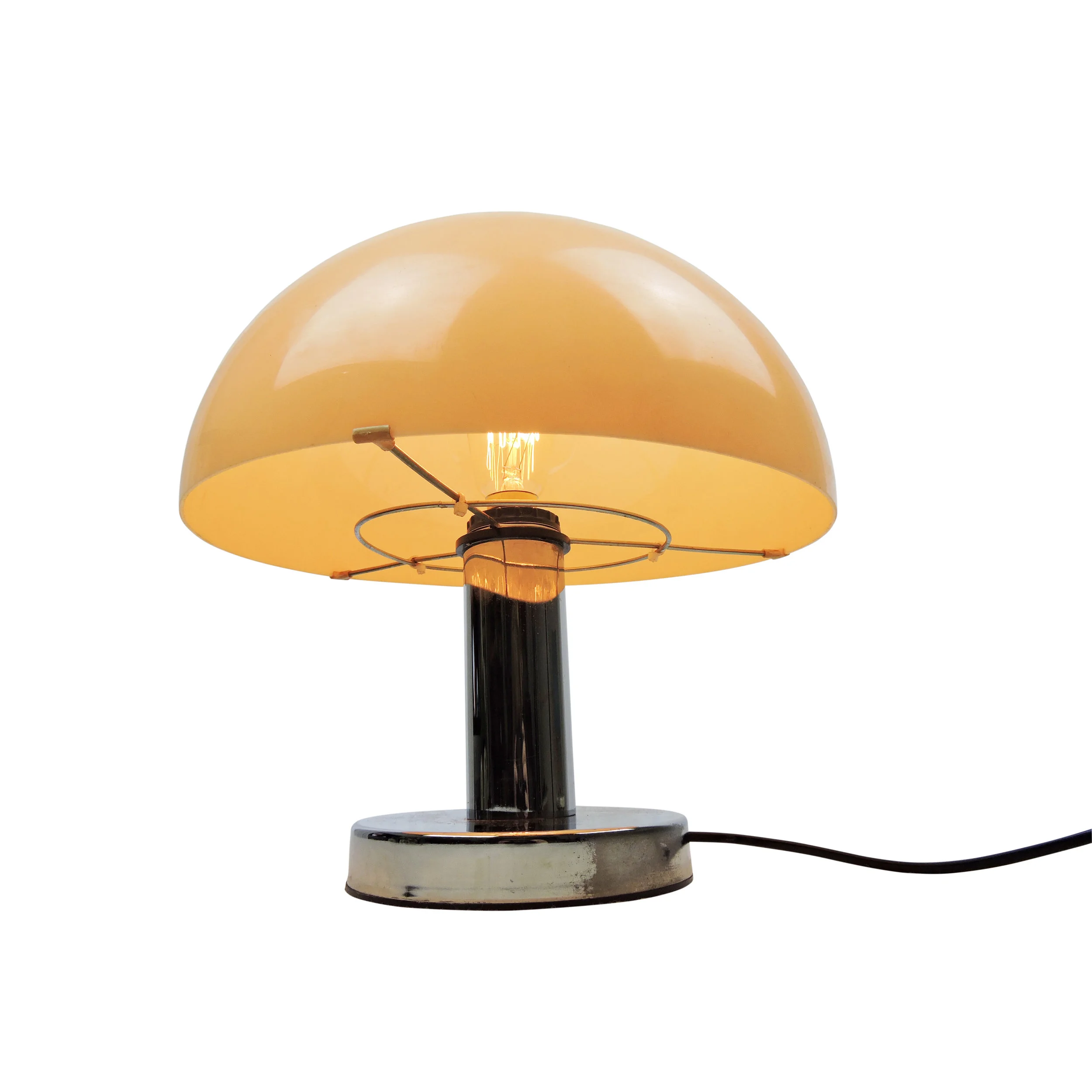 MUSHROOM_LAMP_2.jpg