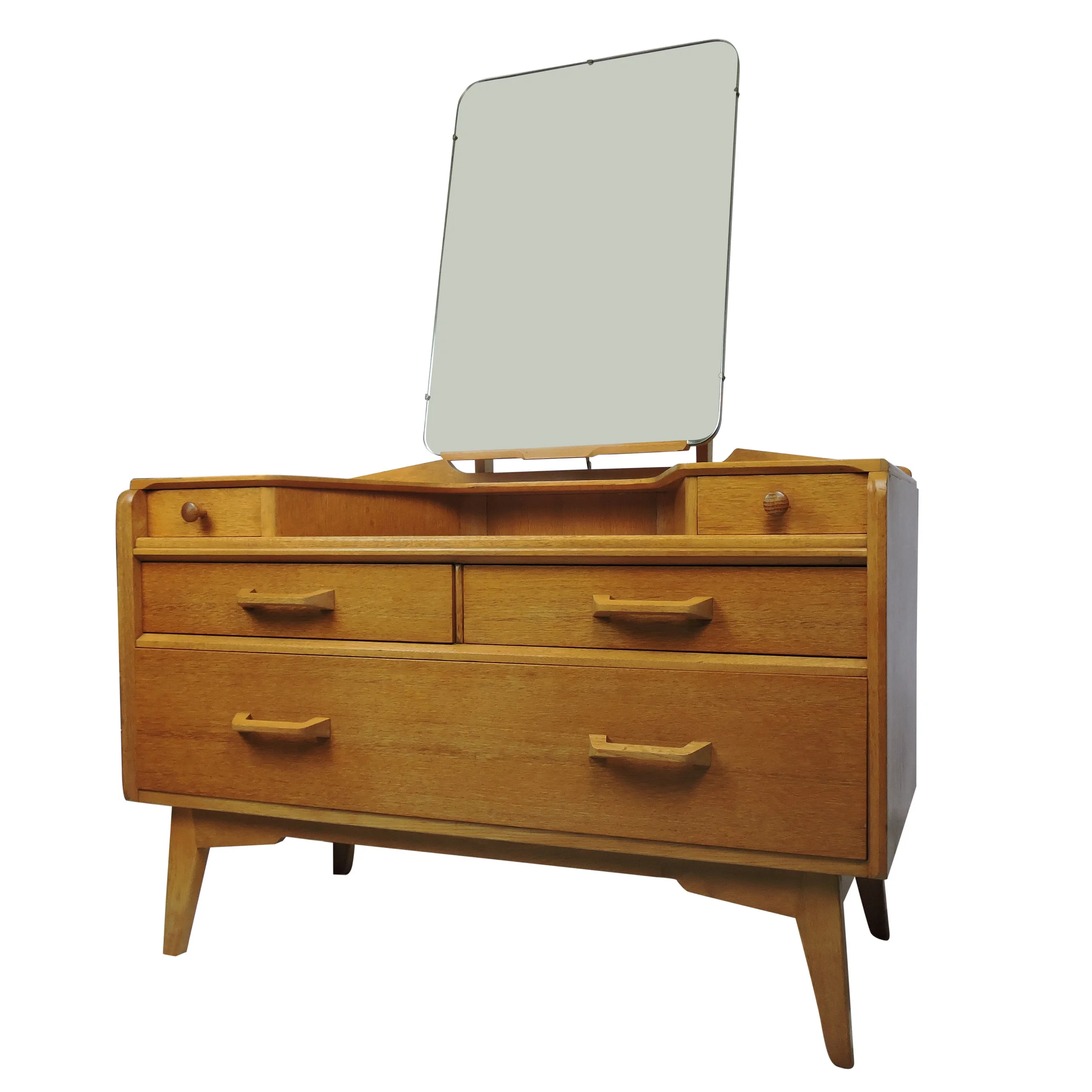 dressing_table_2_4.jpg
