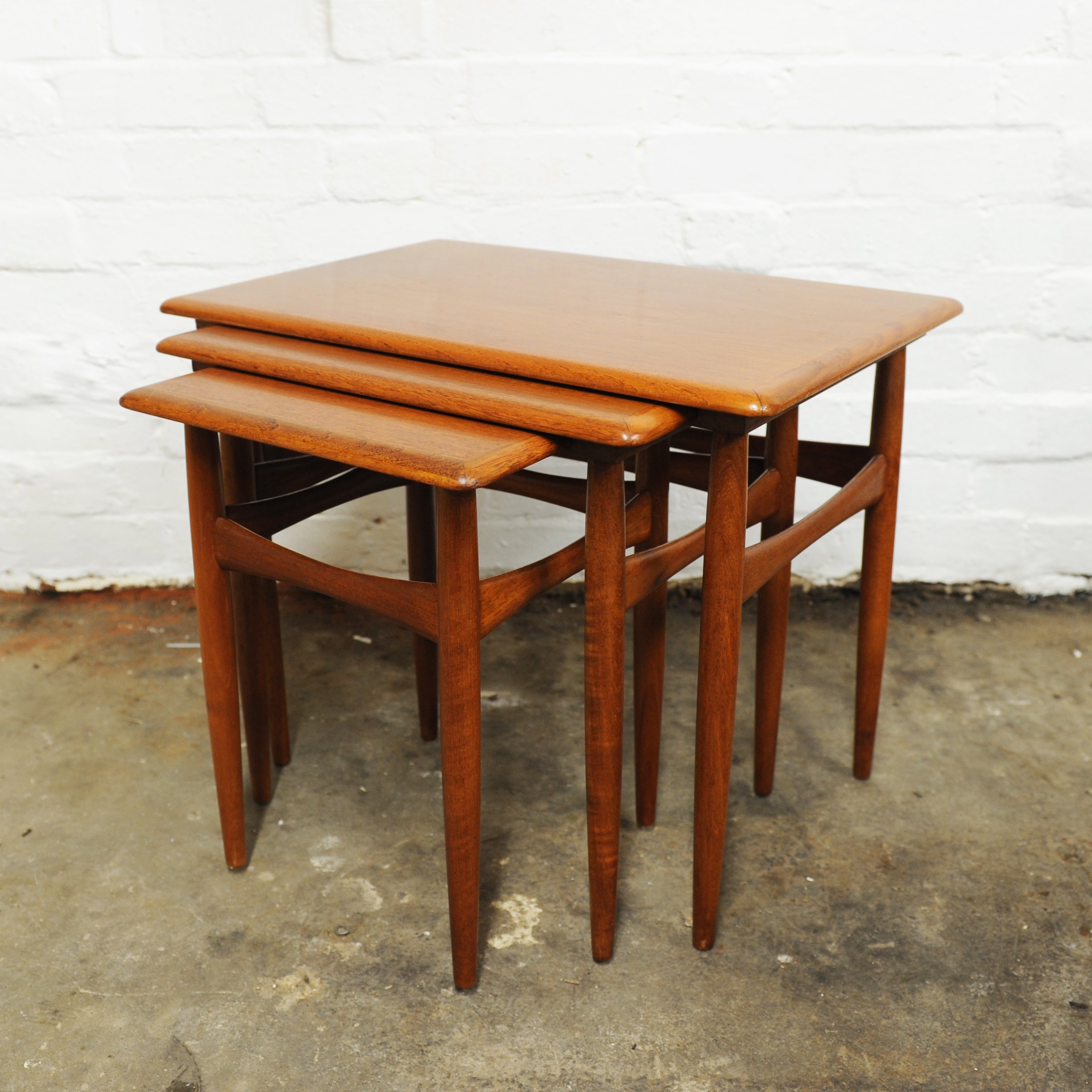 Vintage Nest Of 5 Teak Tables by Poul Hundevad for Novy Vintage Nest Of 5 Teak Tables by Poul Hundevad for Novy