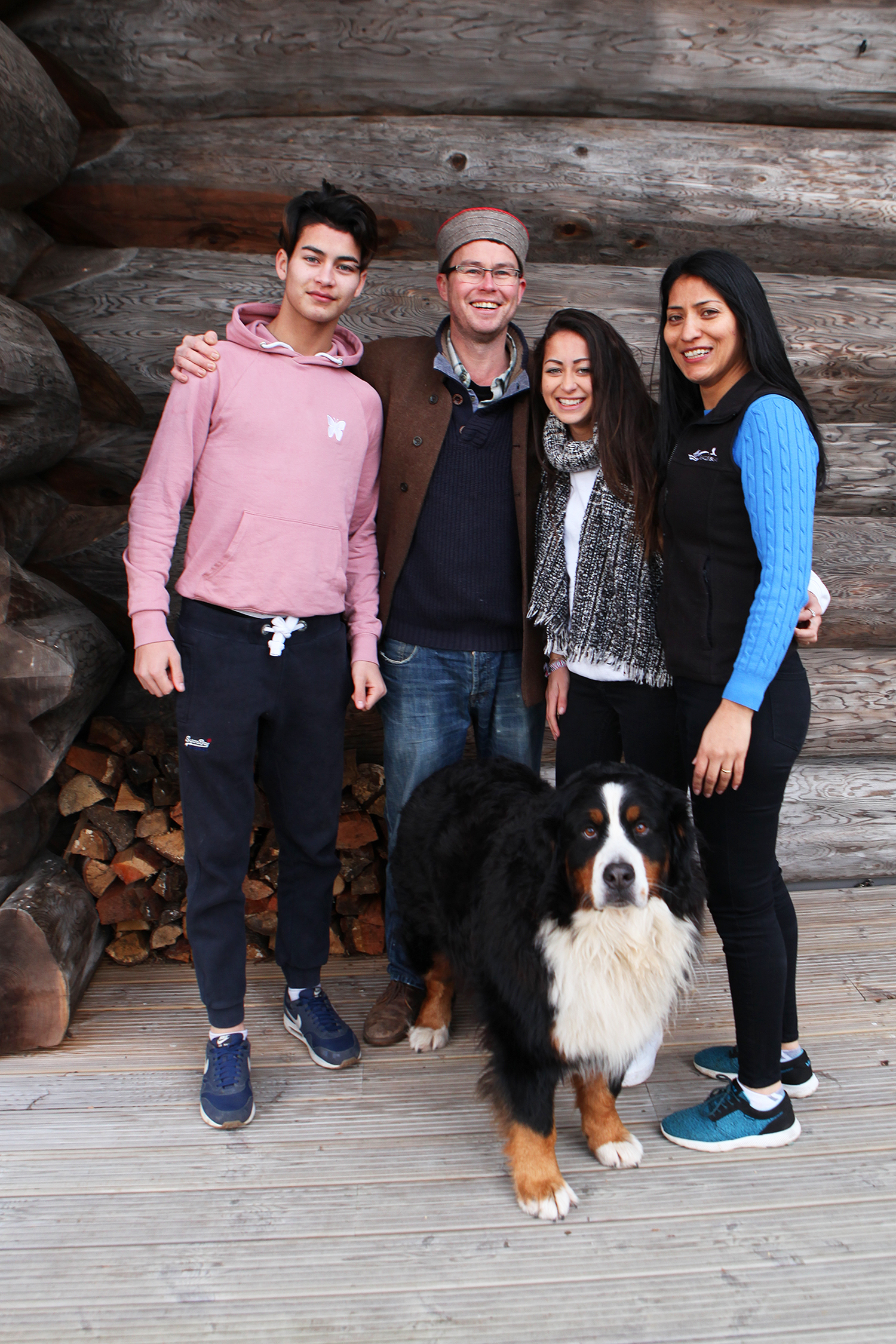 Family Portrait 001.jpg