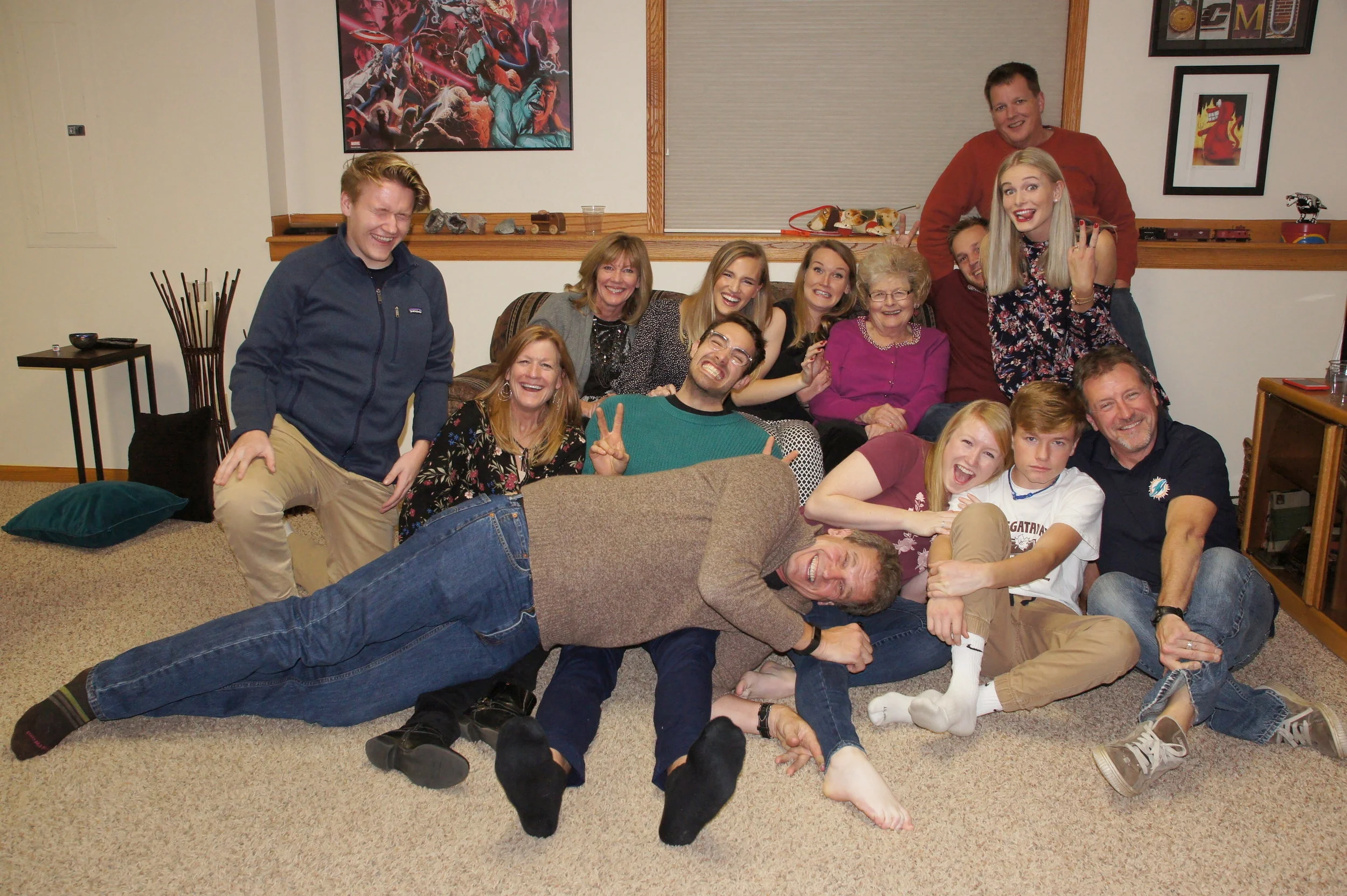  Fake Thanksgiving troop.&nbsp; The complete Mooney and Swigart families, along with Rose and Scott Govig, Addison Rutz and Connor Wilden 