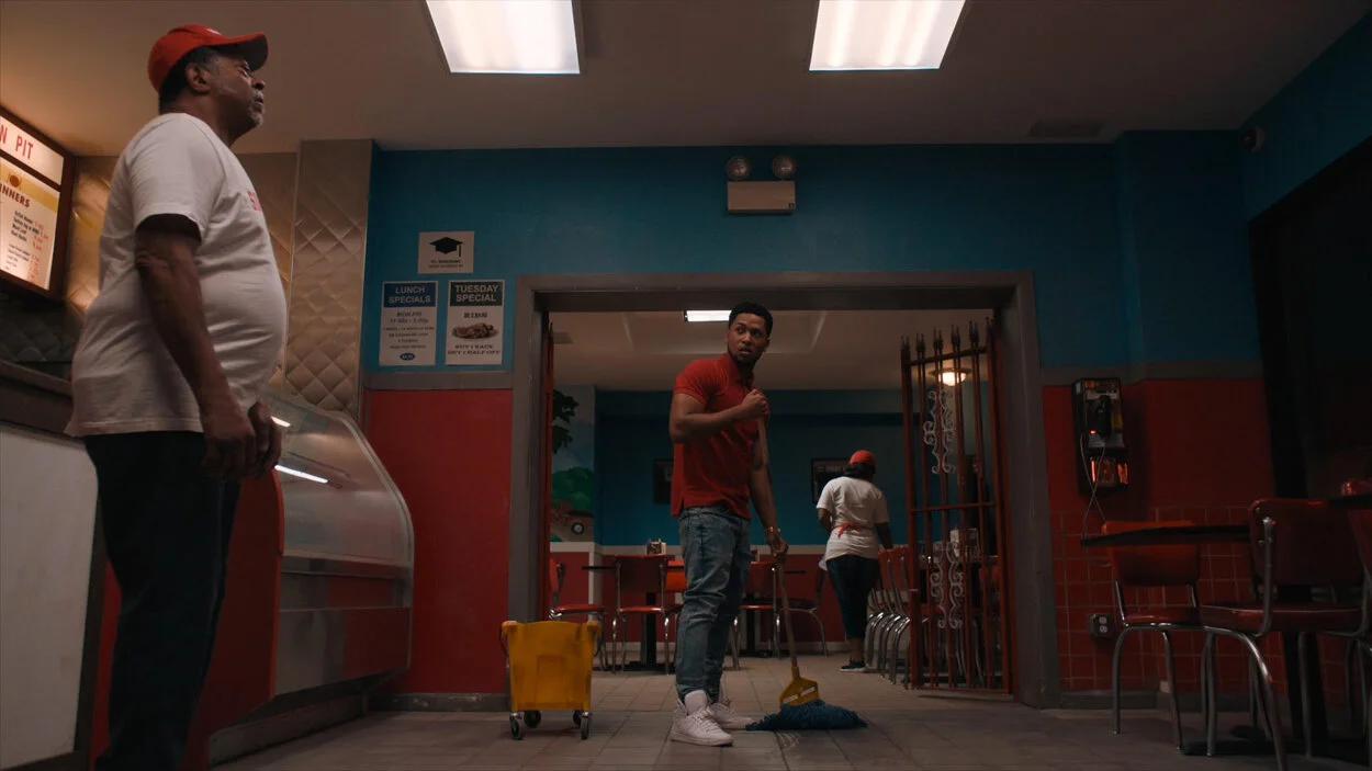 SONNY'S CHICKEN PIT  (STAGE SET)