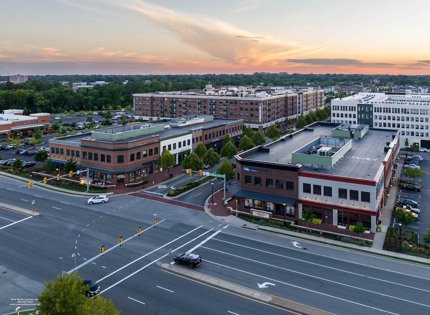 Like a good neighbor&hellip; State Farm is HERE! 🏡🚗🐾 We are pleased to share that the Percy Barnett State Farm Insurance Agency has leased retail suite 160 of the Tanner Row building, next to @airrosti and behind @craftedrva.

We believe this new 
