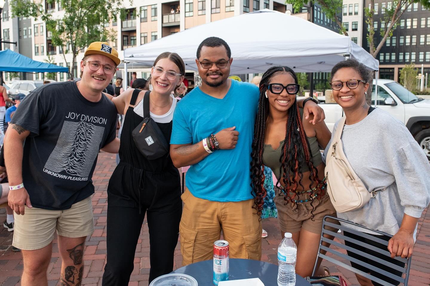 Parties at the pier are back next week! 🥳🎉 We are looking forward to an evening of live music, food trucks, local vendors, and good times with all of YOU at our first &ldquo;Third Thursday&rdquo; event of the year.

📆 Thursday, April 18th from 6:0