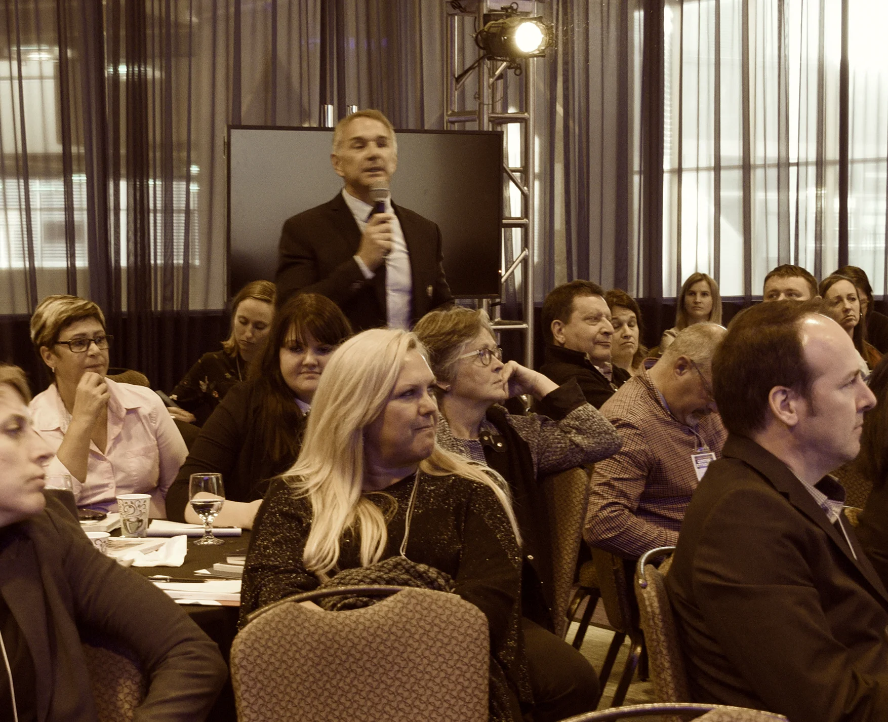 Les inscriptions pour L'École des rues principales sont ouvertes!