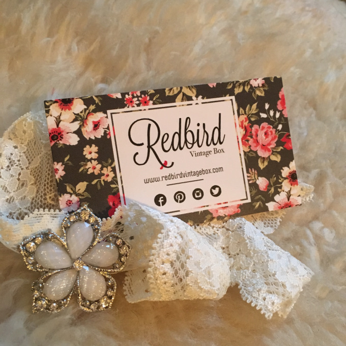 Redbird Vintage Box - The Kissters