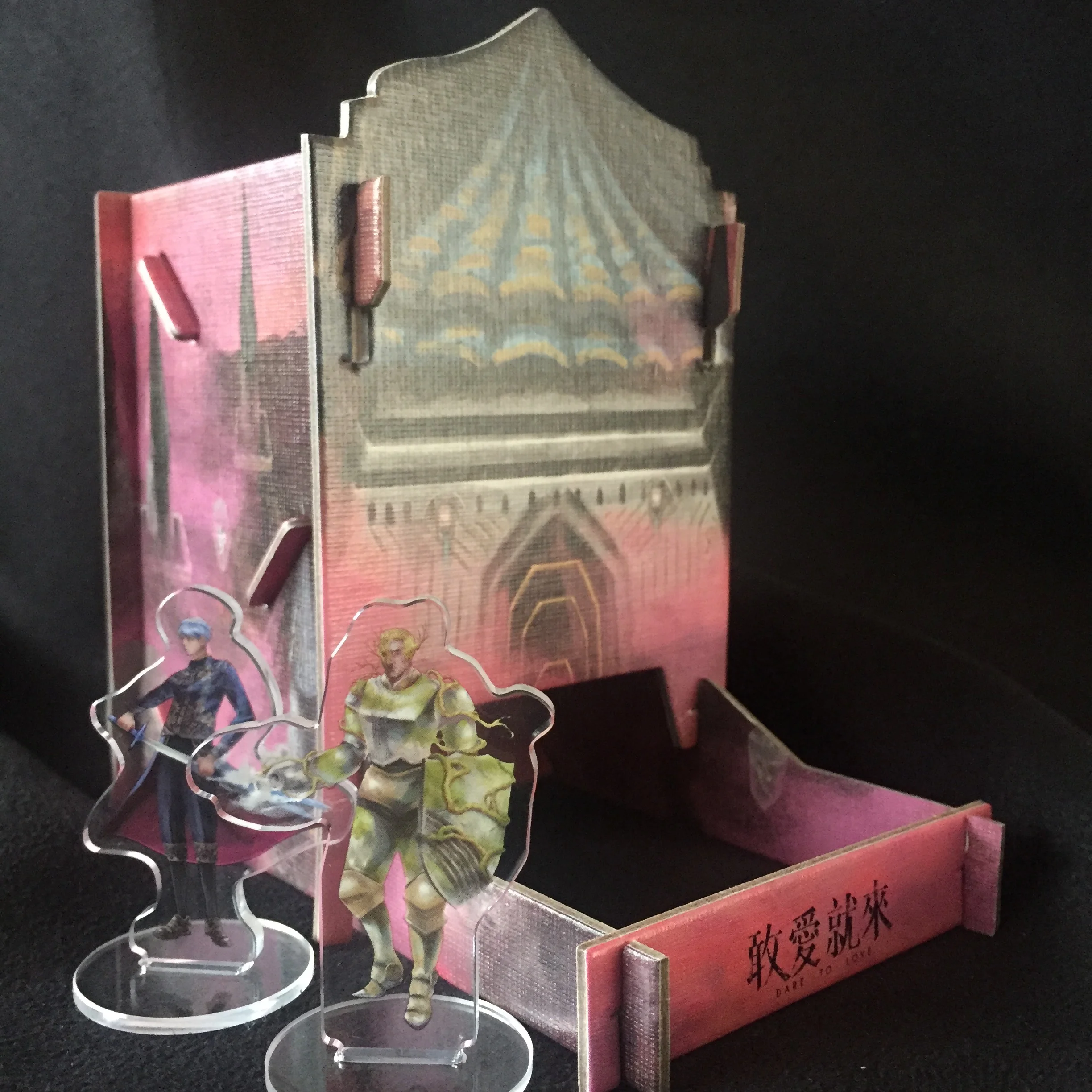 00.6 dice tower.jpg