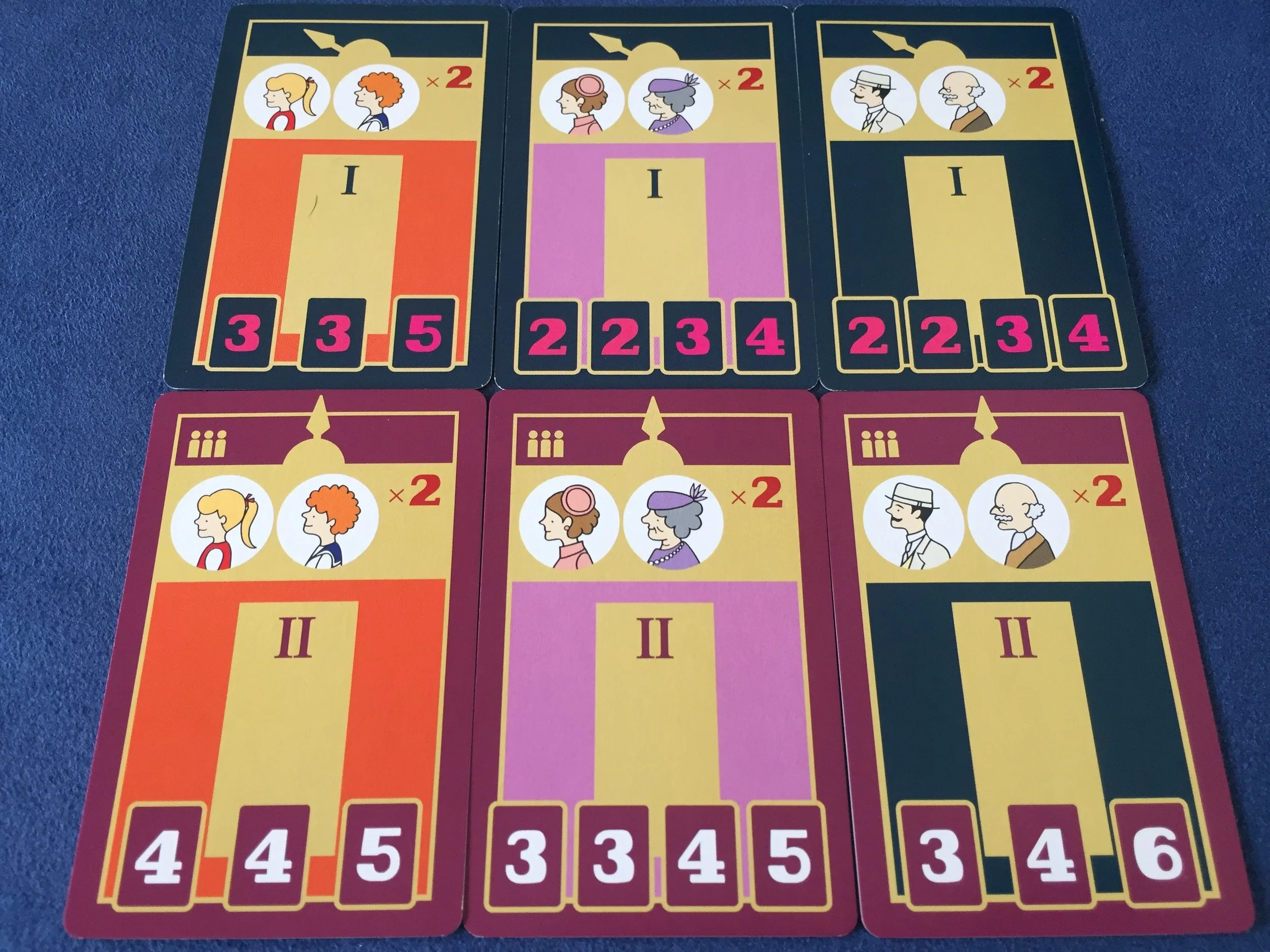 Double-sided elevator cards for the 3-player game and the 2/4-player game.