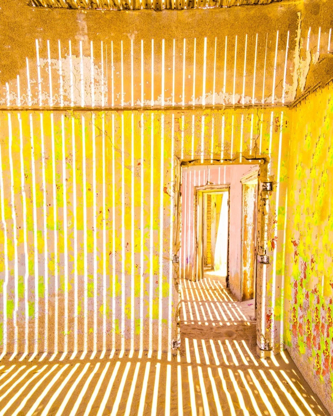 Contact — Scanlan Windows to the World