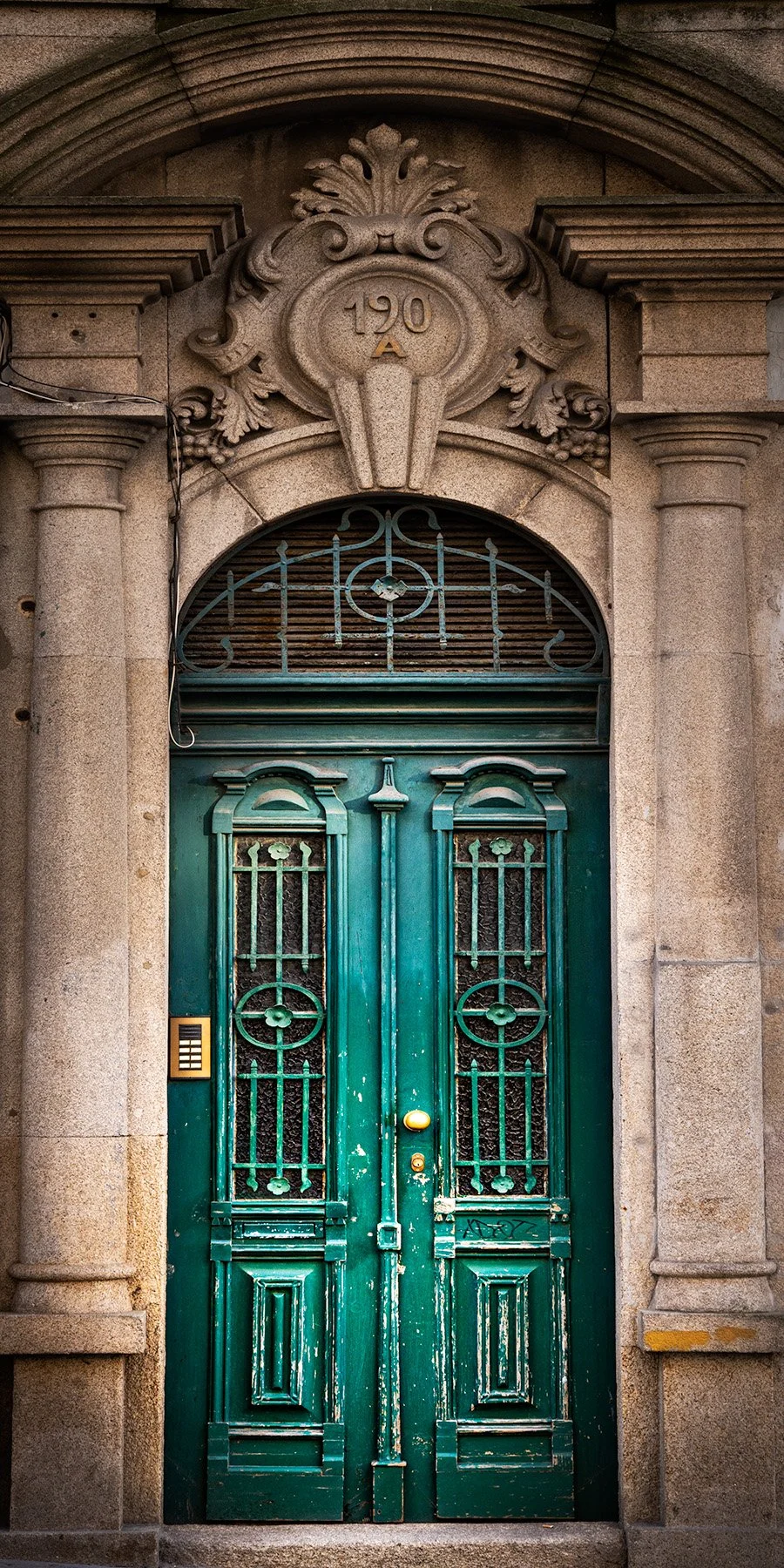 20592 Porto Green Door (2by1) WEB.jpg