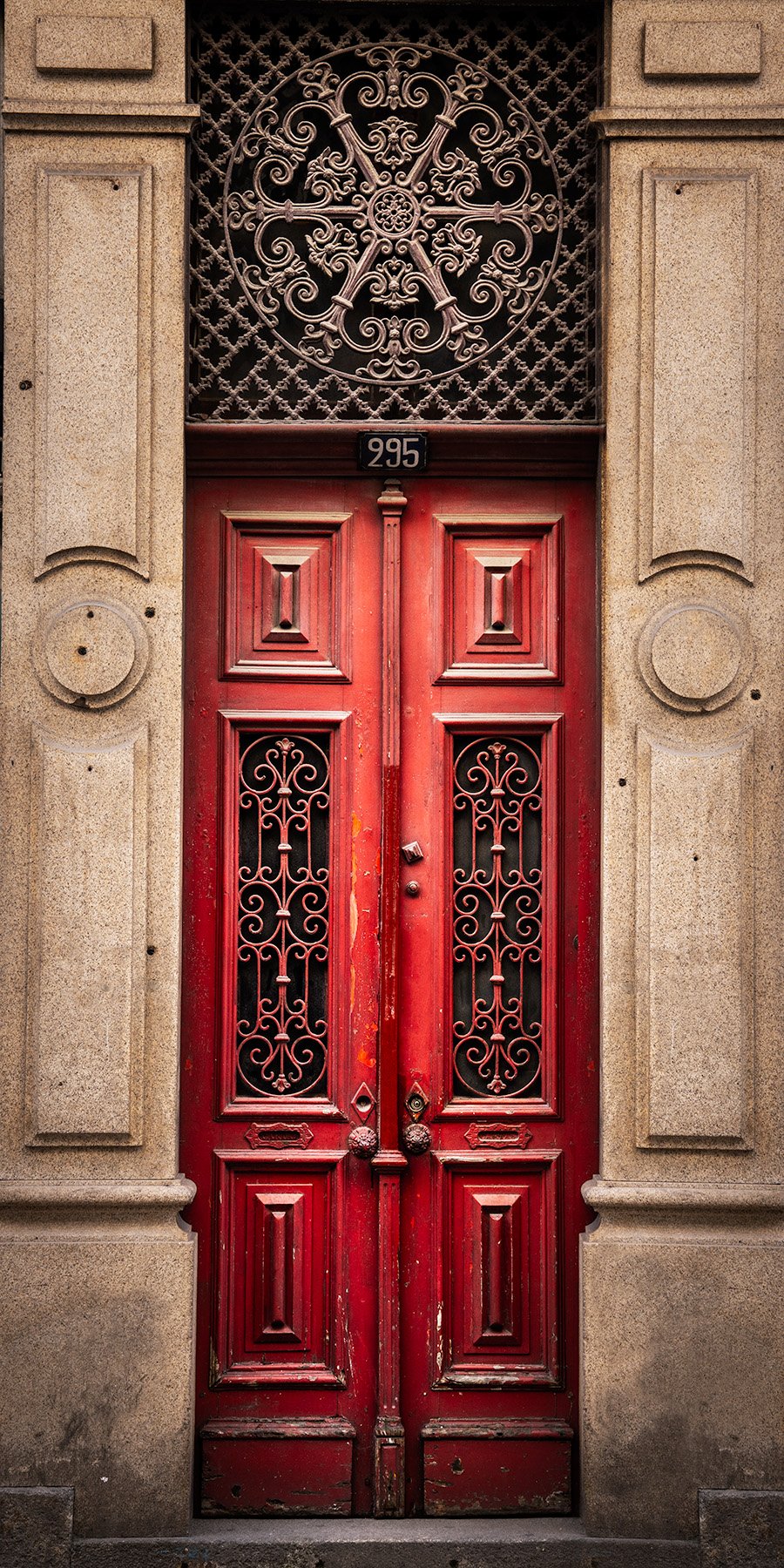 20593 Porto Red Door (2by1) WEB.jpg