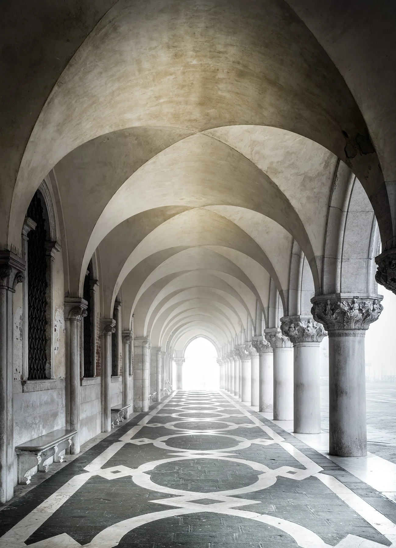 20530 Ethereal (PL) WEB.jpg