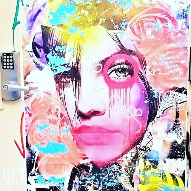 NYC street art has my heart. @dain_nyc ❤️ 🖤 💖 epic talent! Where should I go next? Join me @manhattanminds, an inspired blog on NYC Art, Beauty, Fashion and Lifestyle. 
#manhattanminds #loveart #manhattan #nycart #greenwichvillage #greenwhichvillag