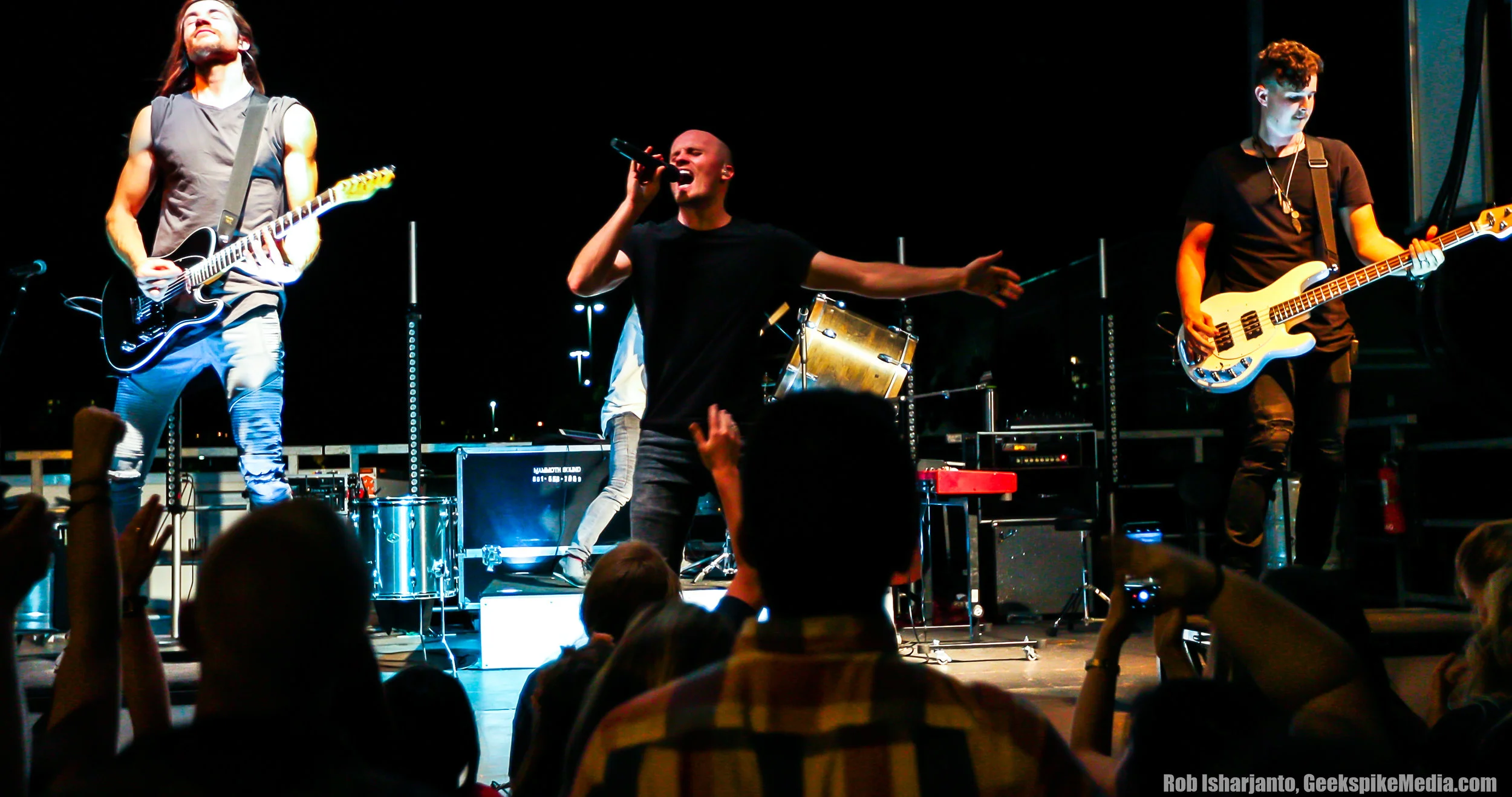 AE6I0853.00_33_38_08.Still043-Edit.jpg