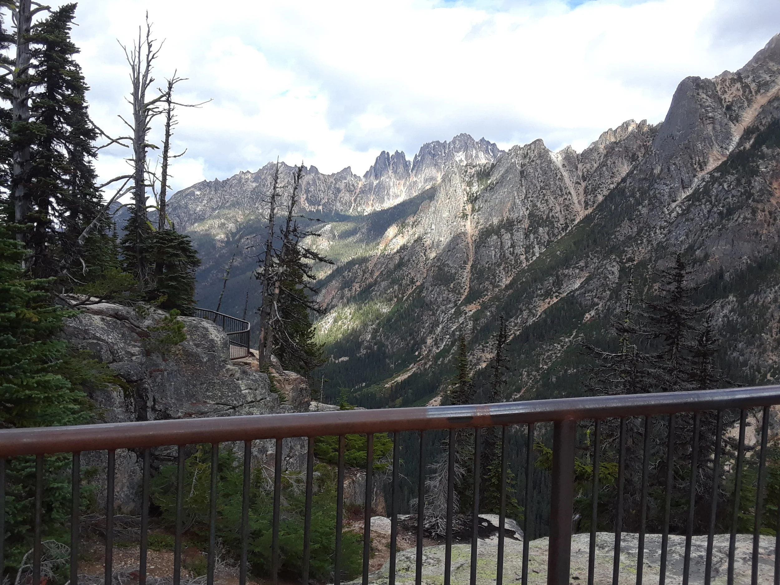 DSH Washington Pass Viewpoint 4.jpg