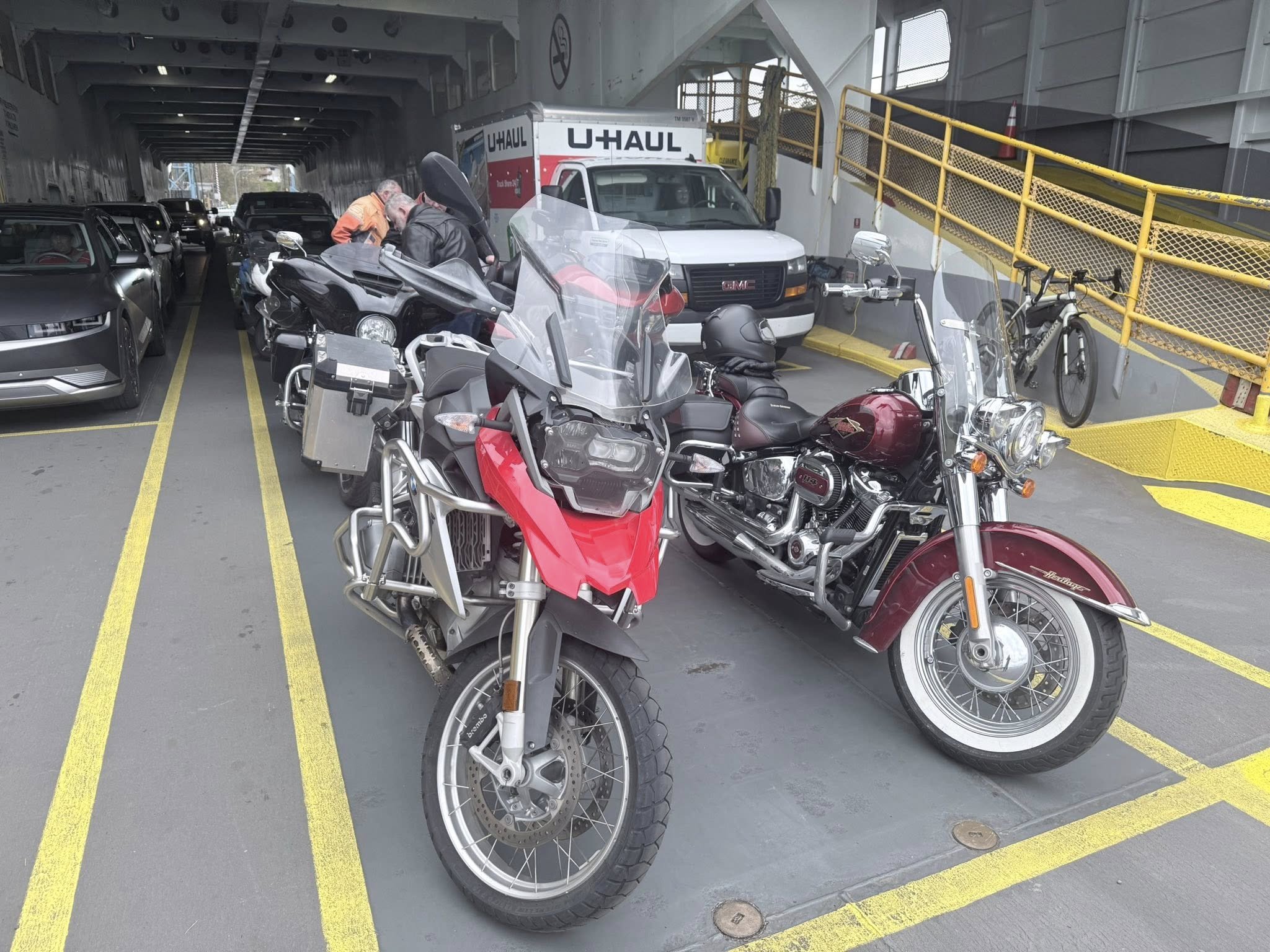 BRMC Mar2026-day ride - DaleC Bikes on ferry.jpg
