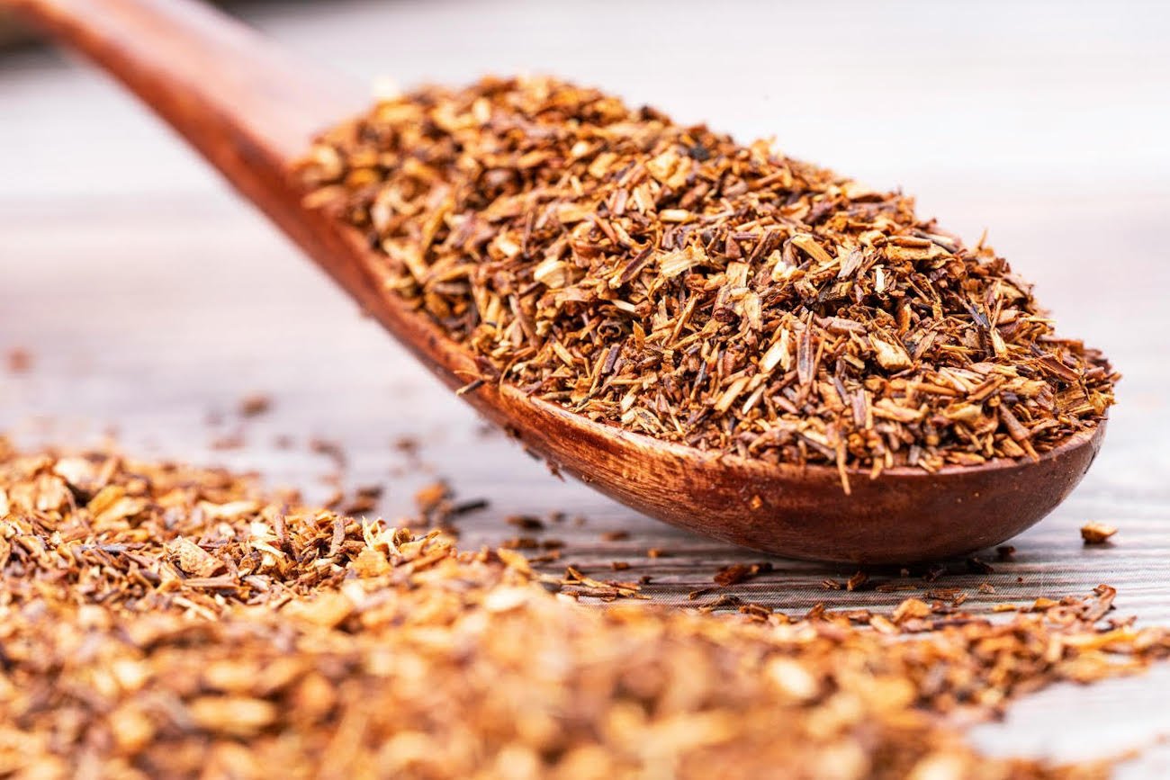 Loose-leaf rooibos tea