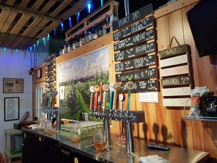 Colorado-Cider-Company-1-bar.jpg
