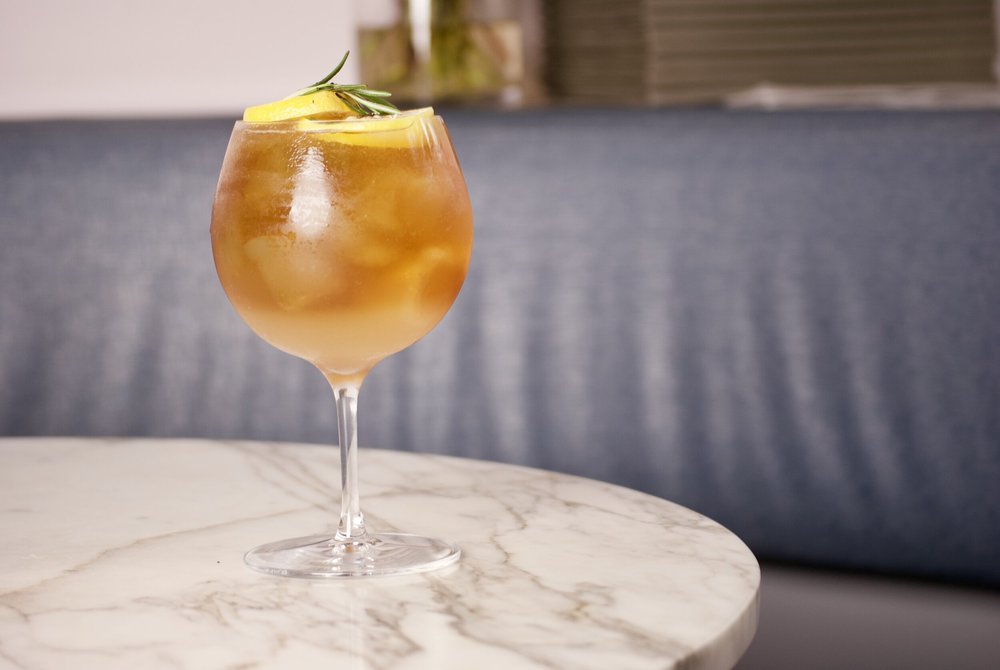 Easy Lily Drink Kentucky Derby Recipe 2024 AtOnce