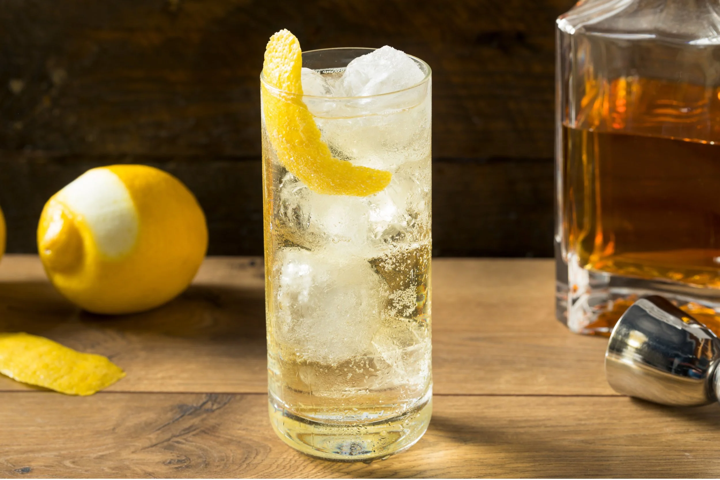 How Bars Are Converting Cocktail Classics to Highballs