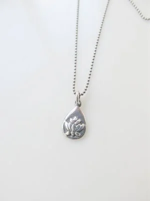 Tiny Lotus necklace