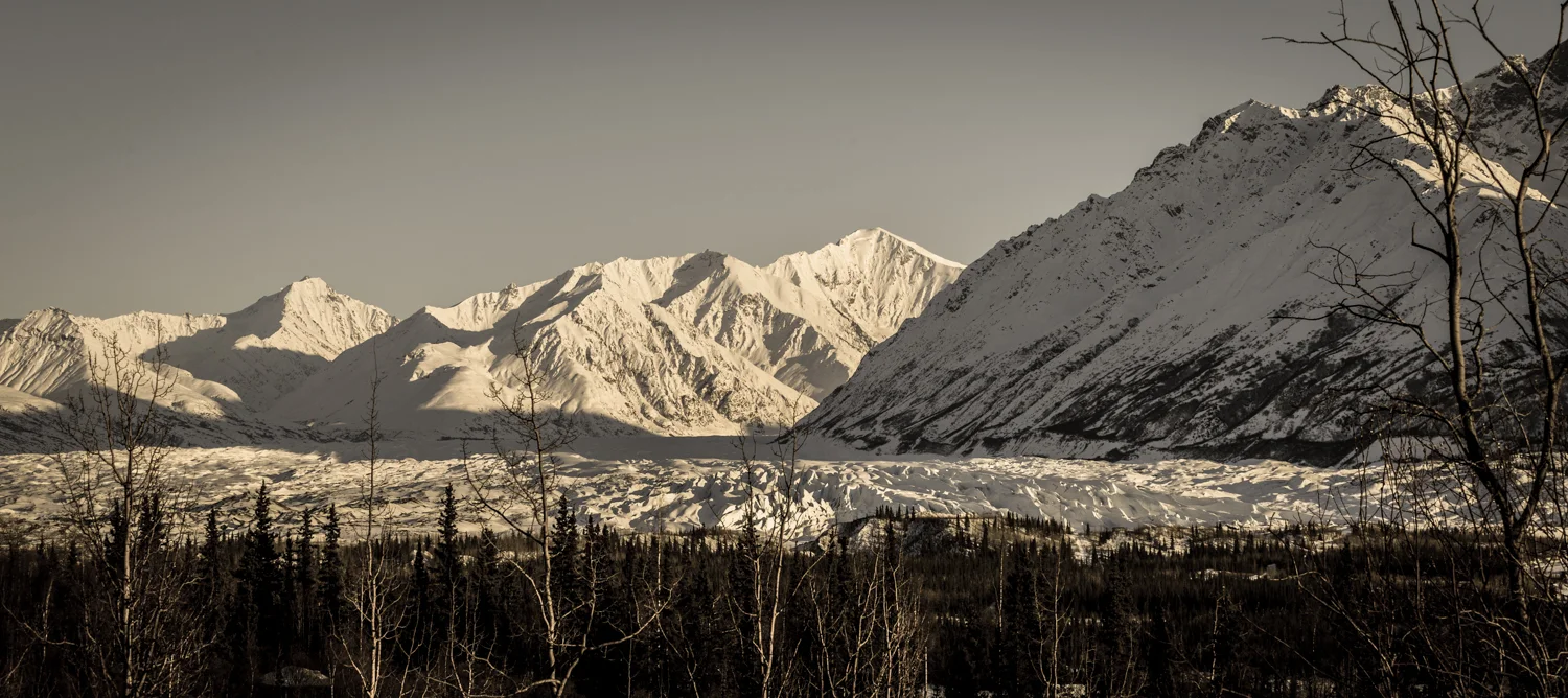 tailgate_alaska_1_andruik-9.jpg
