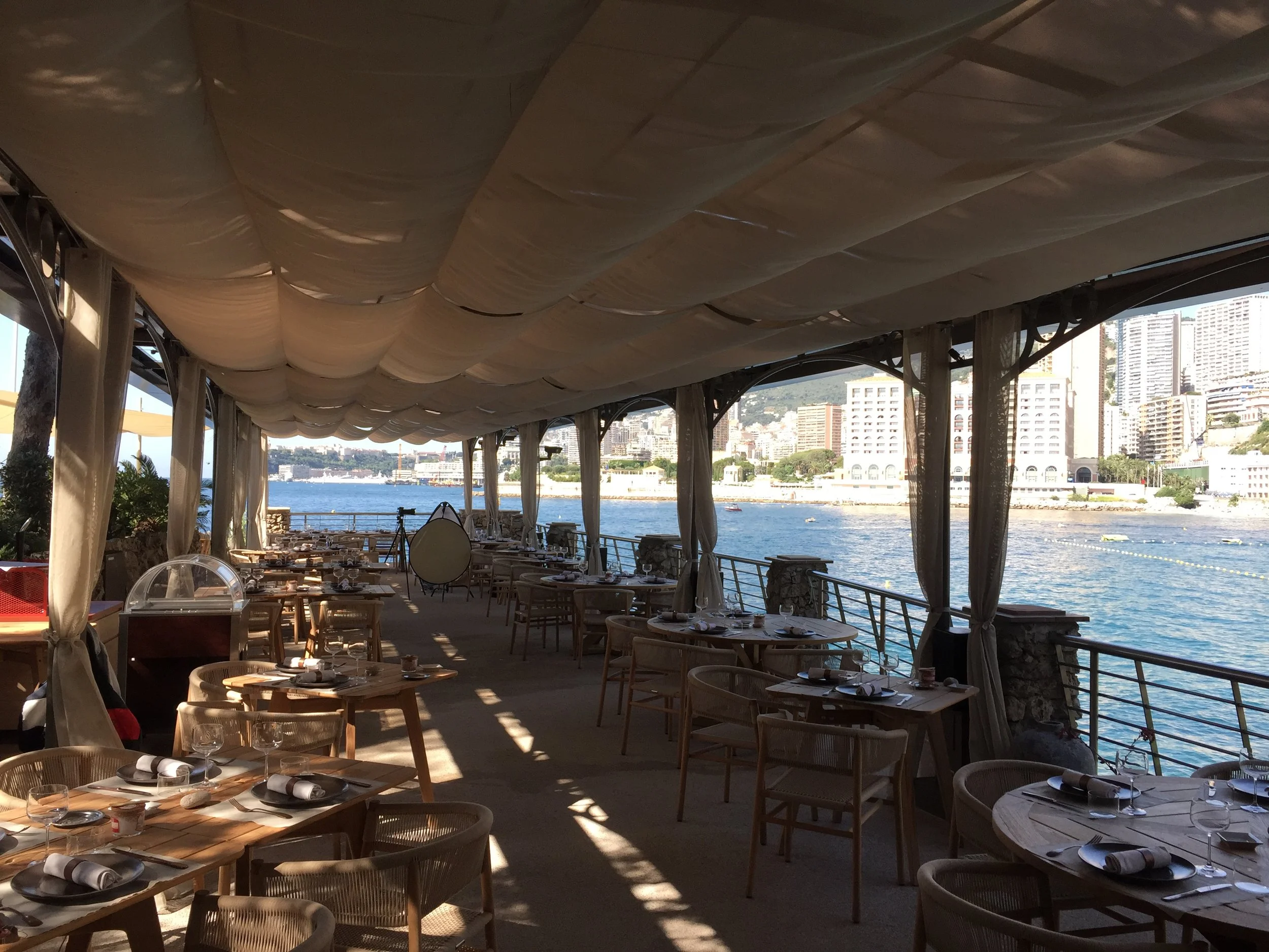 monte carlo bay voiles.jpg