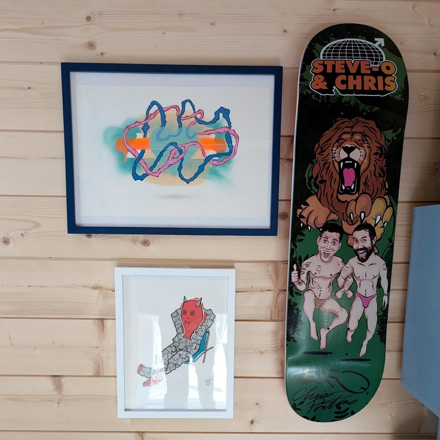 Incredibly grateful to have one of my &ldquo;100 hearts project&rdquo; paintings hanging in the Canadian headquarters of @mtnpkglass! Check them out when you get a chance! #mtnpkglass #tracygjones #saicalumni #100heartsproject