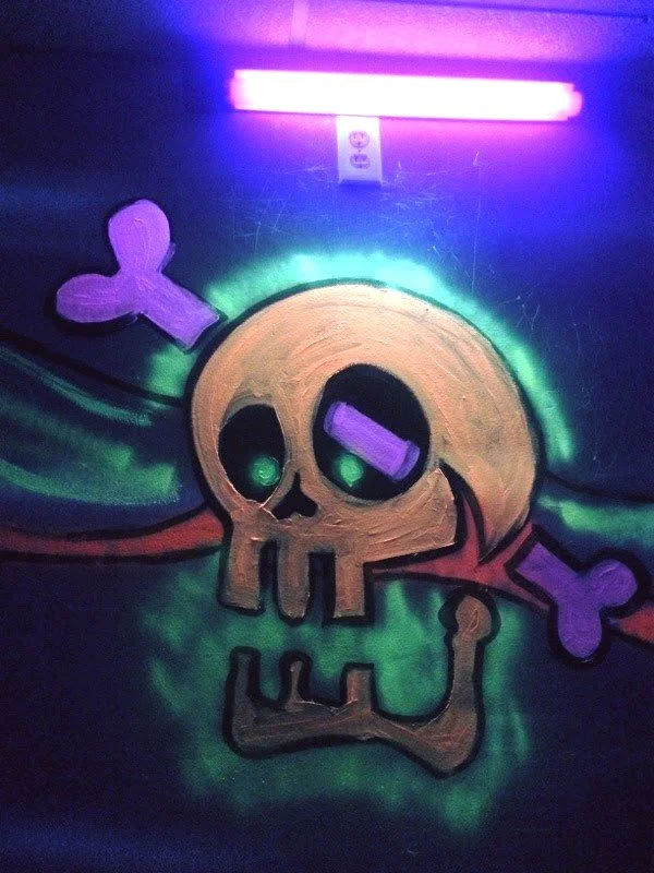 GlowParty3.jpg