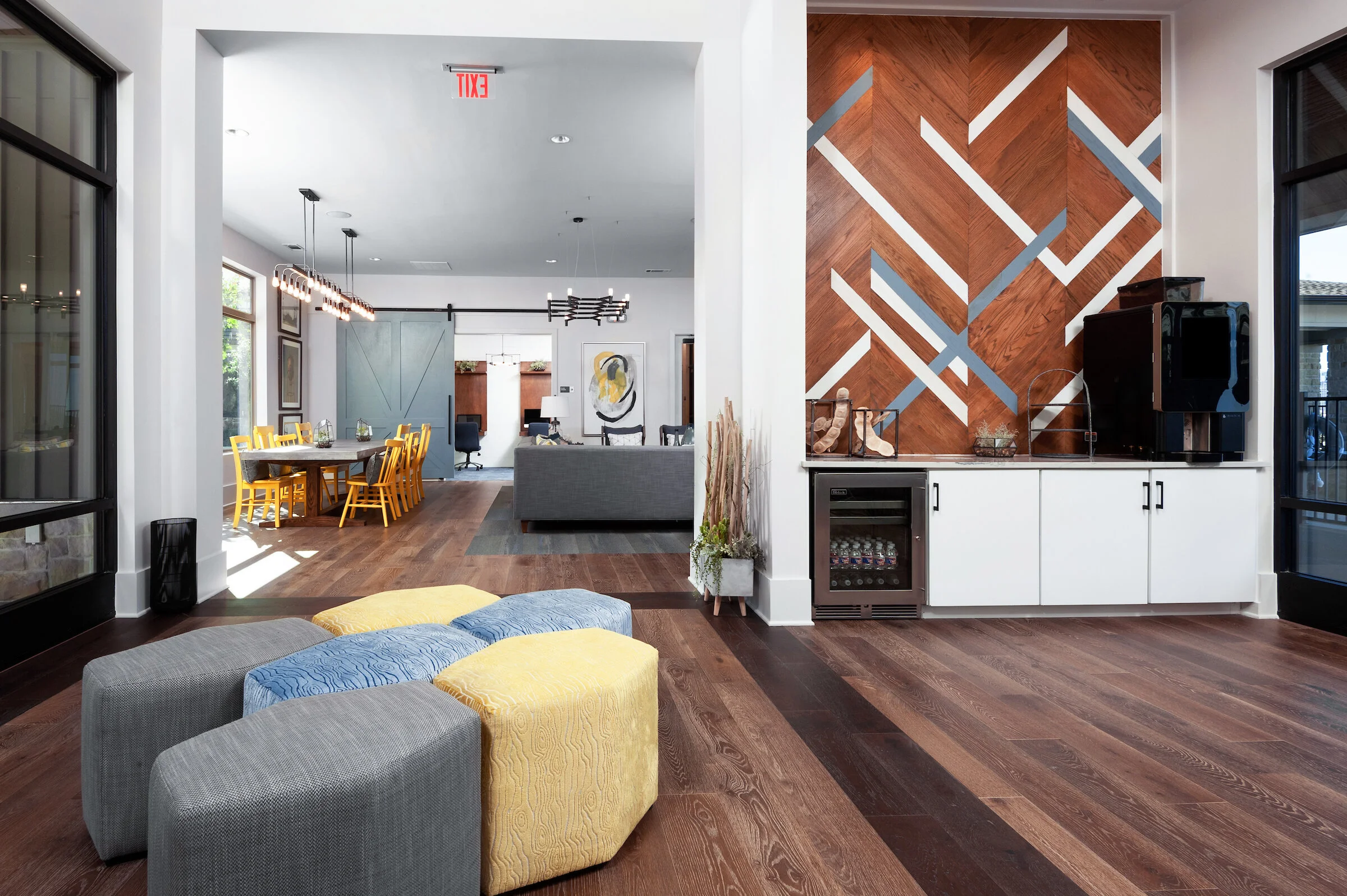 2.Haven Design Studio-Lorye Vandiver and Joanna O'Brian-National MultiFamily Interior Designersjpg.jpg