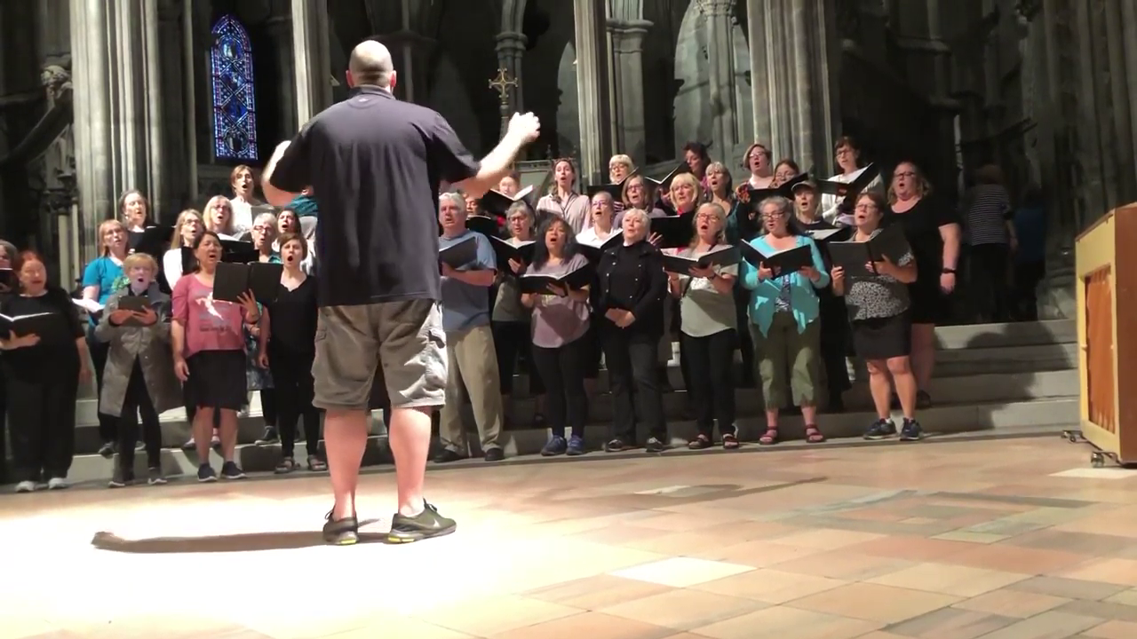 Kulshan Chorus singing at Nidaros Cathedral, Trondheim Norway