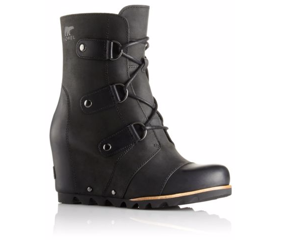 Sorel Joan Of Arctic - Black (PC: Sorel.com)