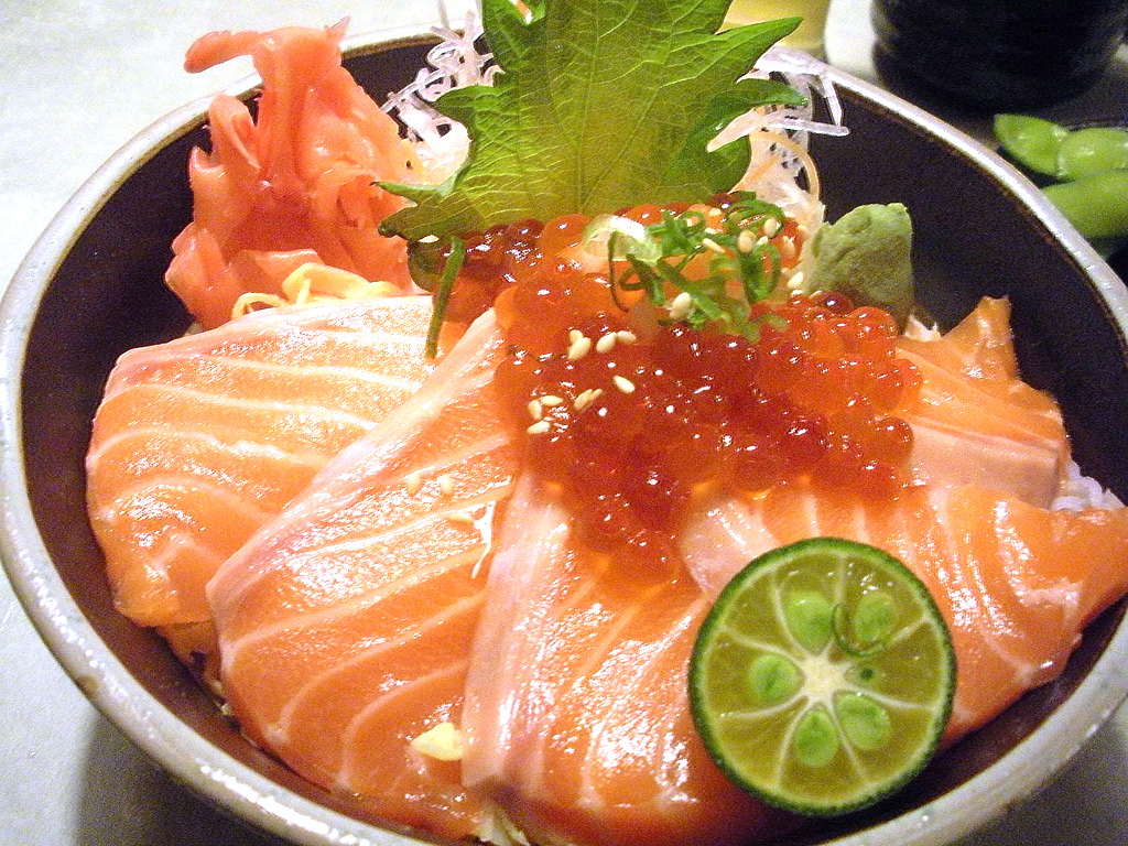 Salmon_Chirashi_Bowl_San_Francisco_Japanese_Restaurant_Kui_Shin_Bo.jpg