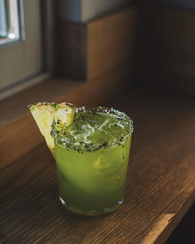 A REAL BARN BURNER from our pals in MEXICO 🇲🇽CITY @limantourmx #friendsmenu2020
.
&ldquo;margarita al pastor&rdquo; 
blanco tequila, cointreau, *taco mix, lime, coriander salt and a wedge of fresh pineapple 🍍 &mdash;&mdash;&mdash;&mdash;&mdash;&md