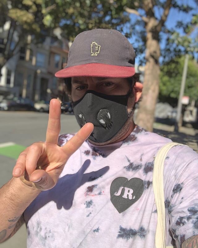 🗣THANK YOU to everyone who copped a limited hand dyed fundraiser shirt. Pictured here we have our homie and world famous handsome bartender / authority on all things @whiteclaw @mattgripp fitted up for a stroll. We reached our @gofundme goal of 10k 