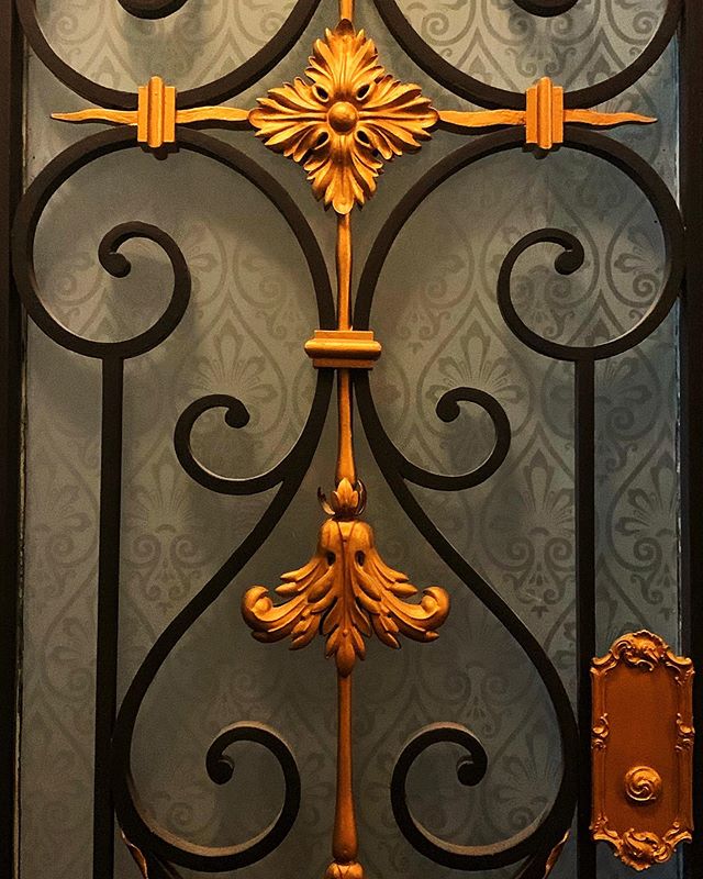 #door #ironworks #gold #floral #architecture #design #details #paris #france #photography