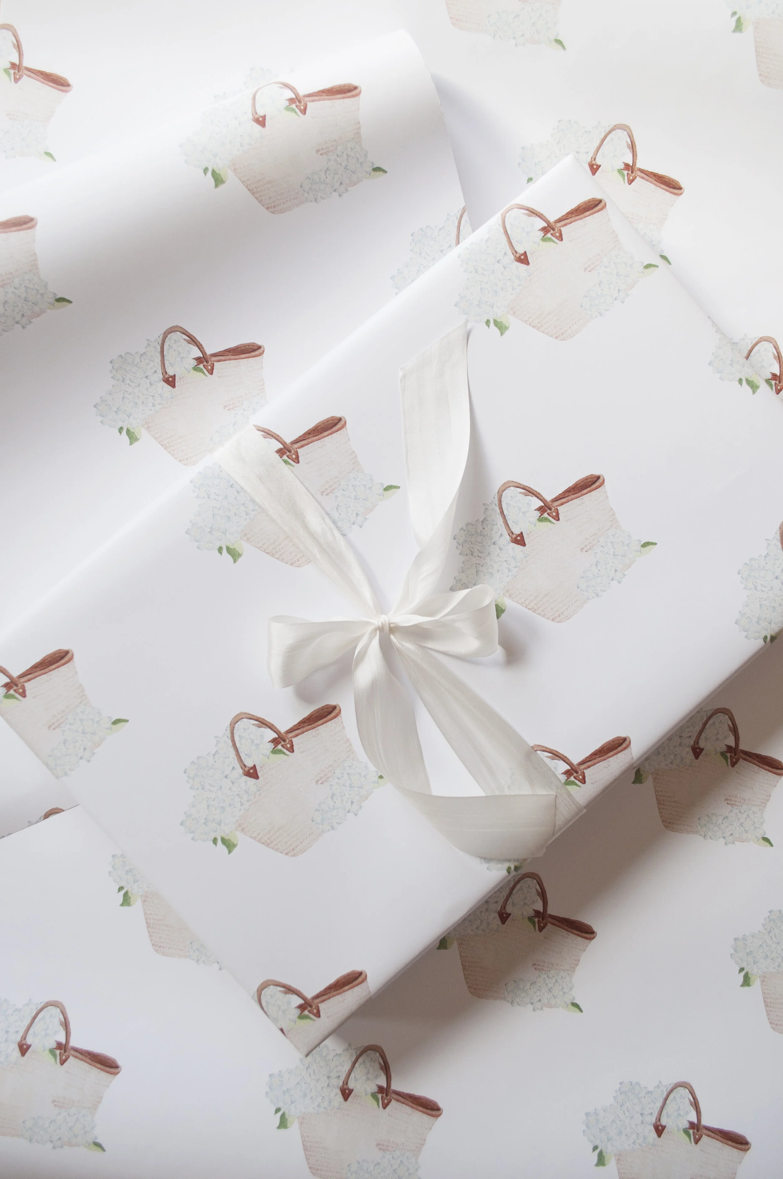 Blue Hydrangea Market Tote Gift Wrap