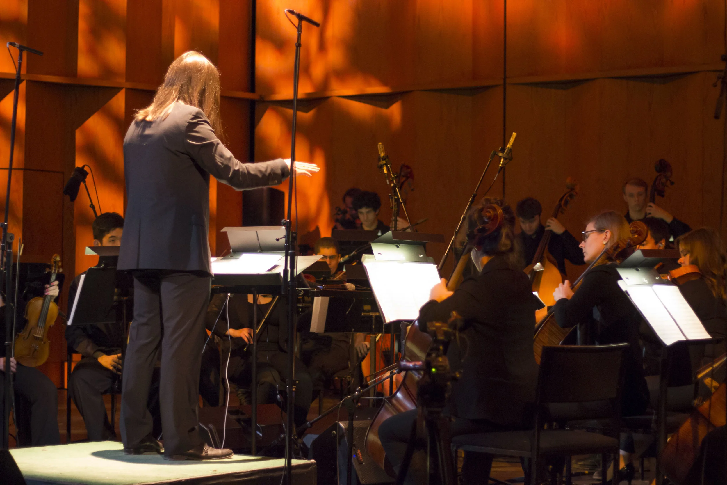 Purchase Orchestra Electric performing Recurrent Stages at the Performing Arts Center at Purchase College. Jakub Ciupinski conducting.