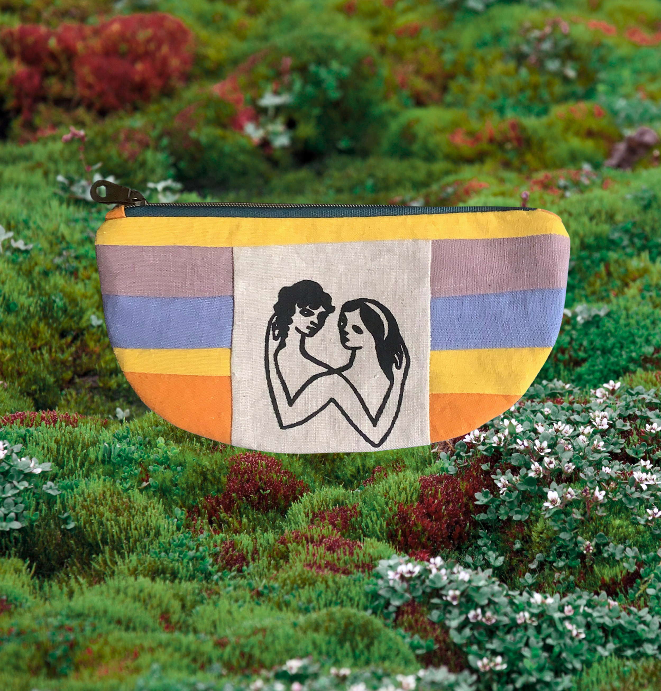 molly angie x zaftig yenta linen zipper bag