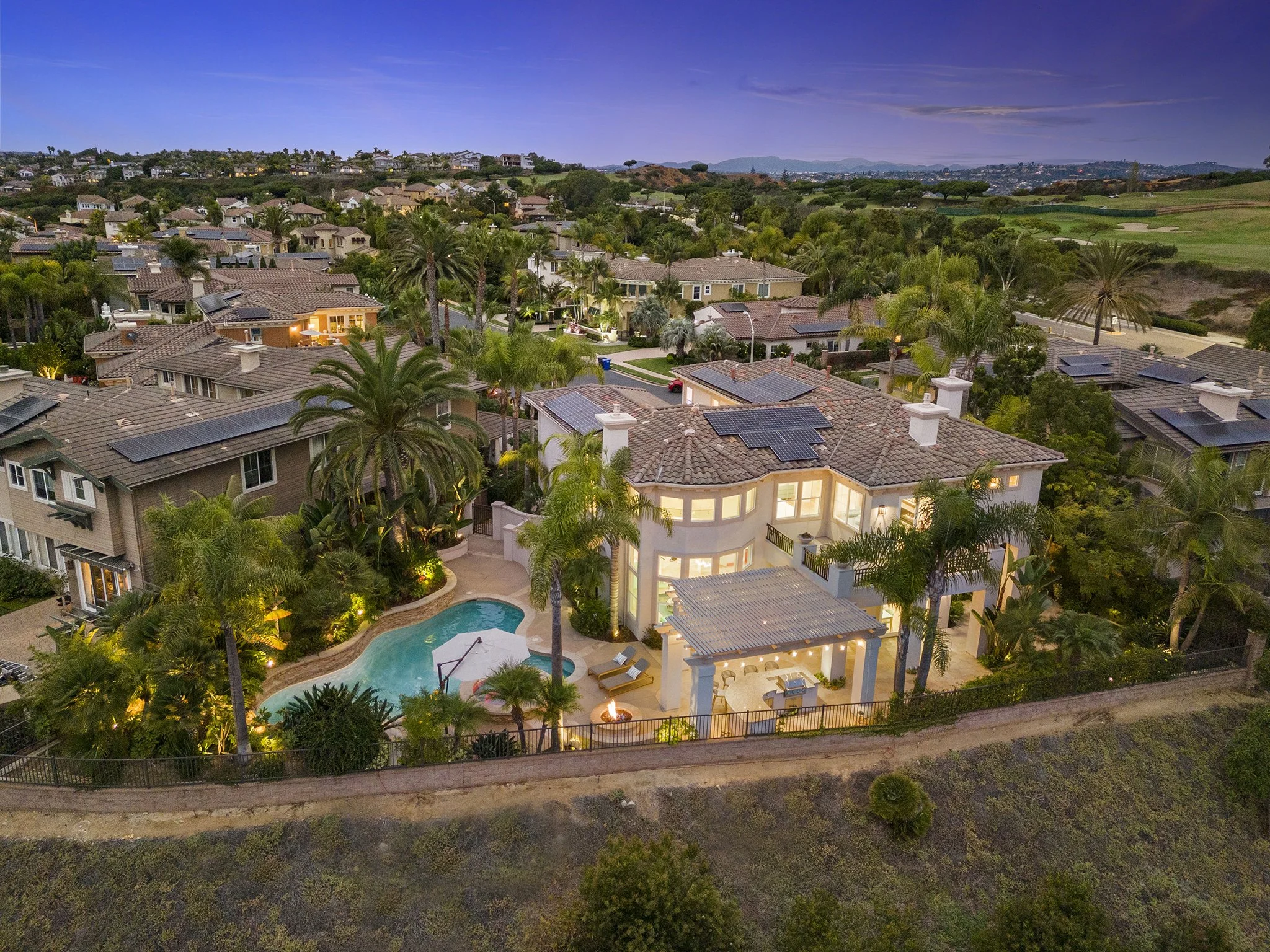 03_79-web-or-mls_replace sky.jpg