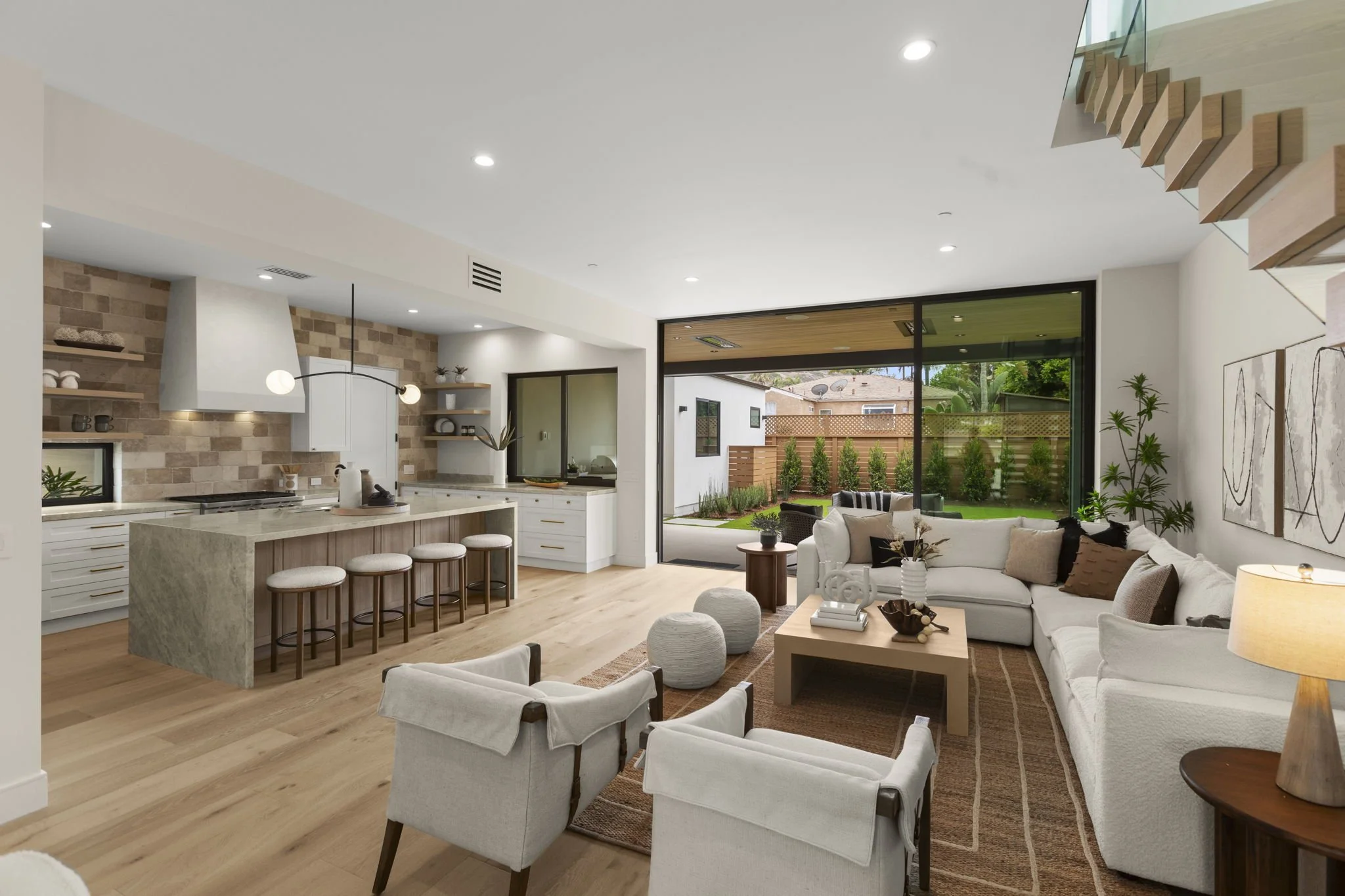 541 Gravilla Street, La Jolla  I  $5,600,000