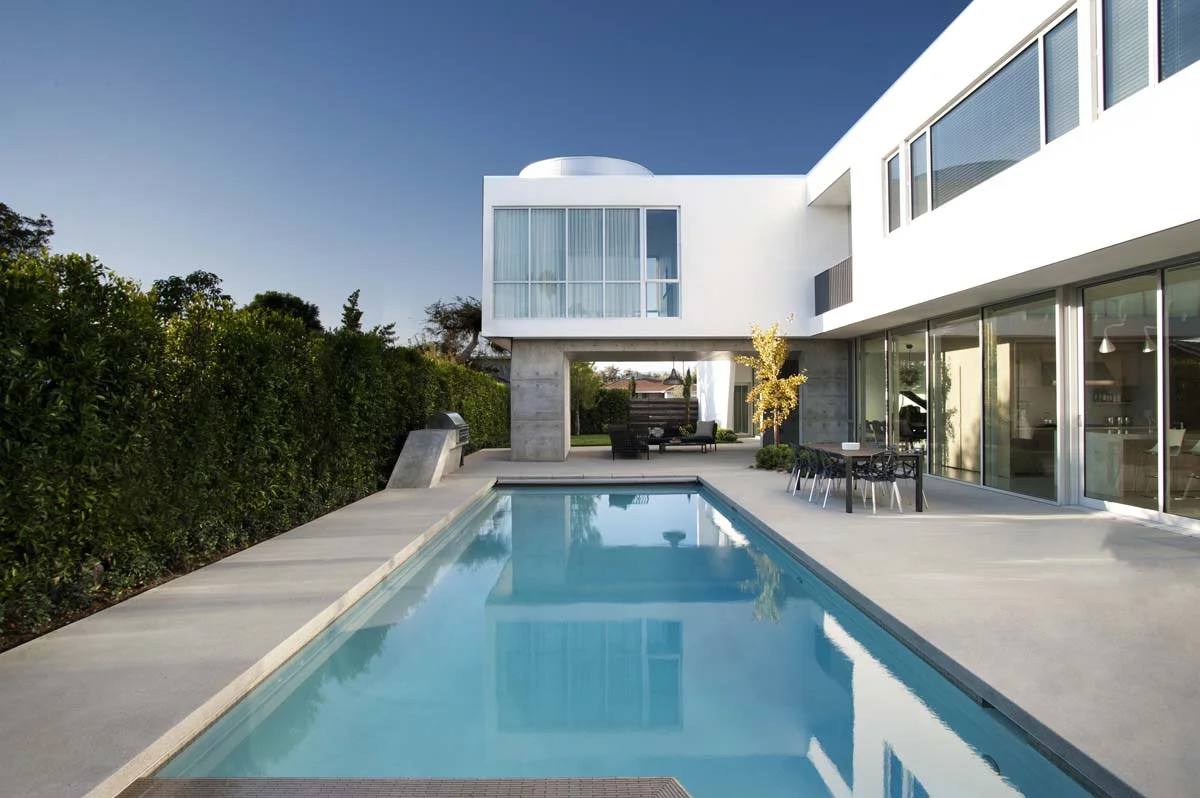 ModFamHome-06.jpg