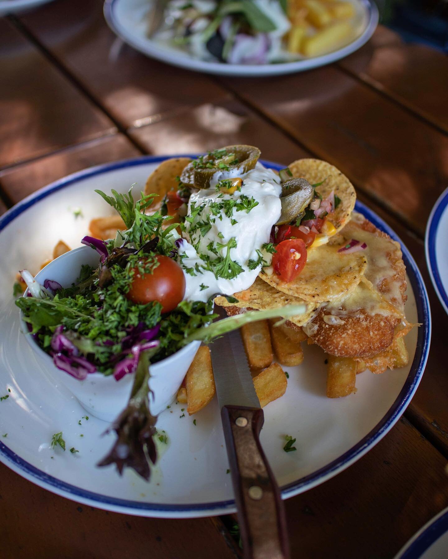 We love Thursdays at the Hahndorf Inn! 

$15 Loaded Schnitties, $9 Half-Litre Steins, $1 Wings and All-You-Can-Eat Pork Ribs 🍻 

With vegetarian and vegan options available, this is a night fit for all! 😆

5PM Onwards 

&bull;
&bull;
&bull;
&bull; 