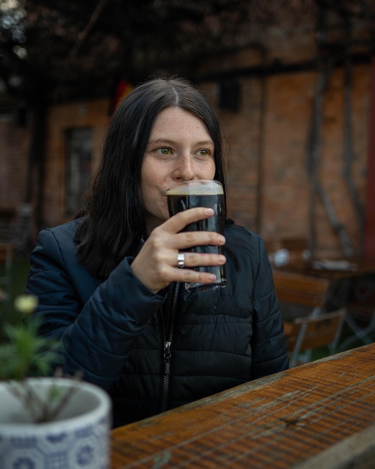 Winter is the ideal time for Dark Beer 🍻 

Come try our new tap beers, including this Stout crafted by @pikesbeercompany 🙌🏻

Plus we have plenty of other options to suit any beer enthusiast 😆

&bull;
&bull;
&bull;
&bull;

#hahndorfinn #adelaide #