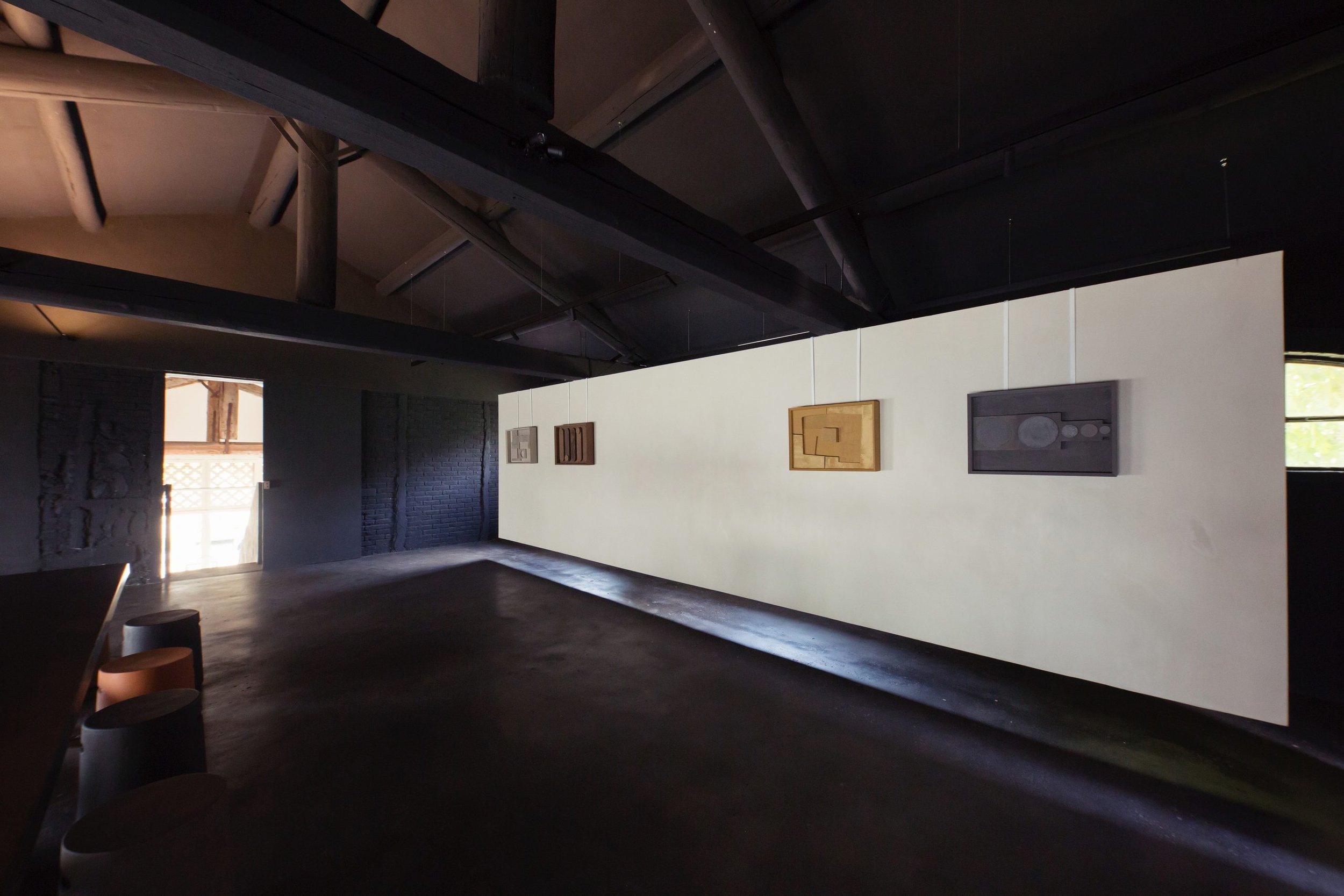 TerraTon Floor - Pepe Nero - Matte Brioni Headquarters - Giovanni  Bergamaschi