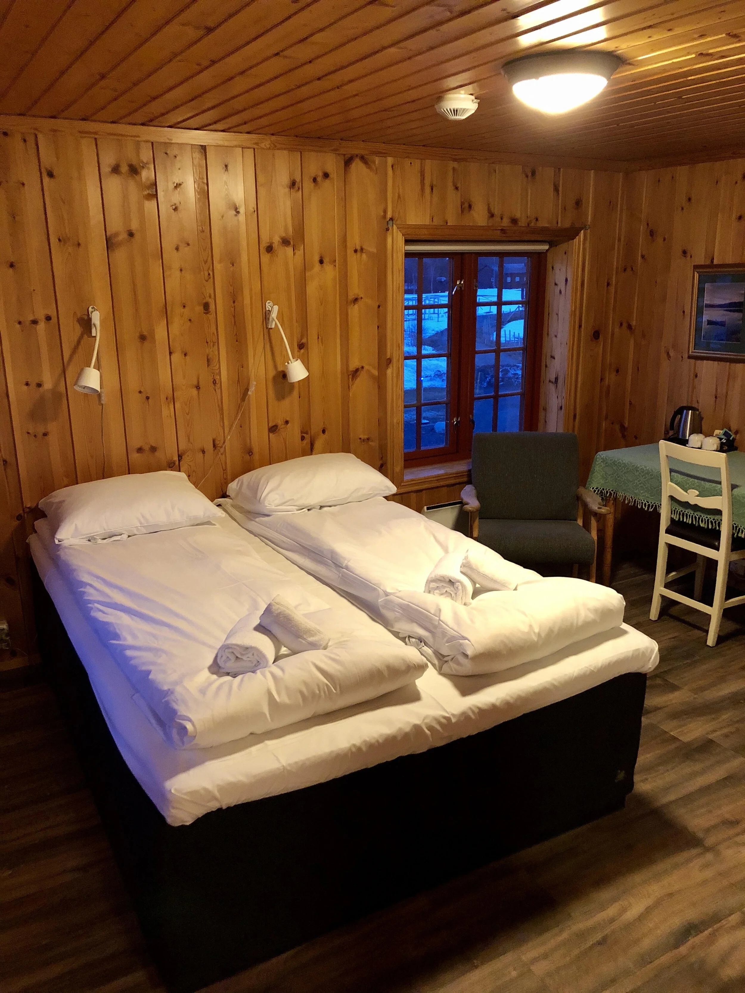  Rommene i Gjestegården har dobbeltseng.  