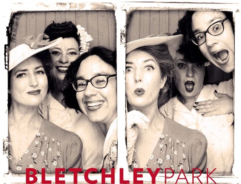 These gals! Rowena of Revival Retro and Tamara