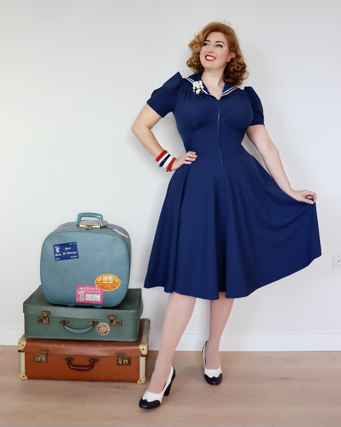 I&rsquo;m very excited about this latest pattern expansion - I&rsquo;ve wanted to make a sailor dress pretty much ever since I started sewing! I drafted this sailor collar following original 1940s drafting instructions. The collar has a roll (ie stan