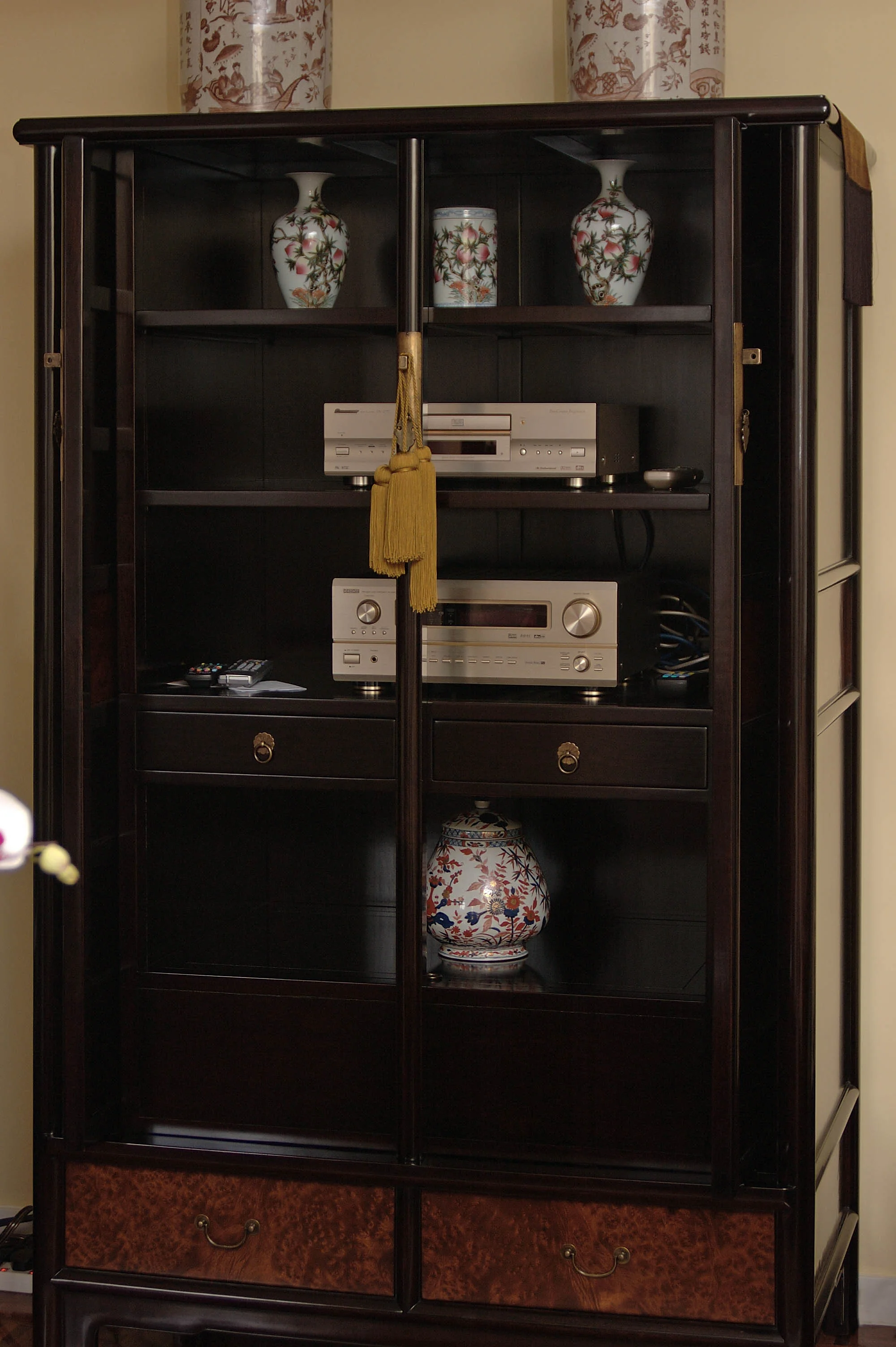 ....bespoke chinese ming style furniture : armoire cabinet..特别定制中式明式家具 : 大柜....